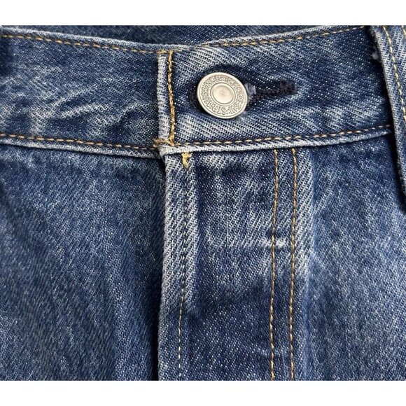 Levi’s 501 High Rise Denim Jean Shorts Women’s Size 31 Dark Wash Button Fly - Picture 3 of 9
